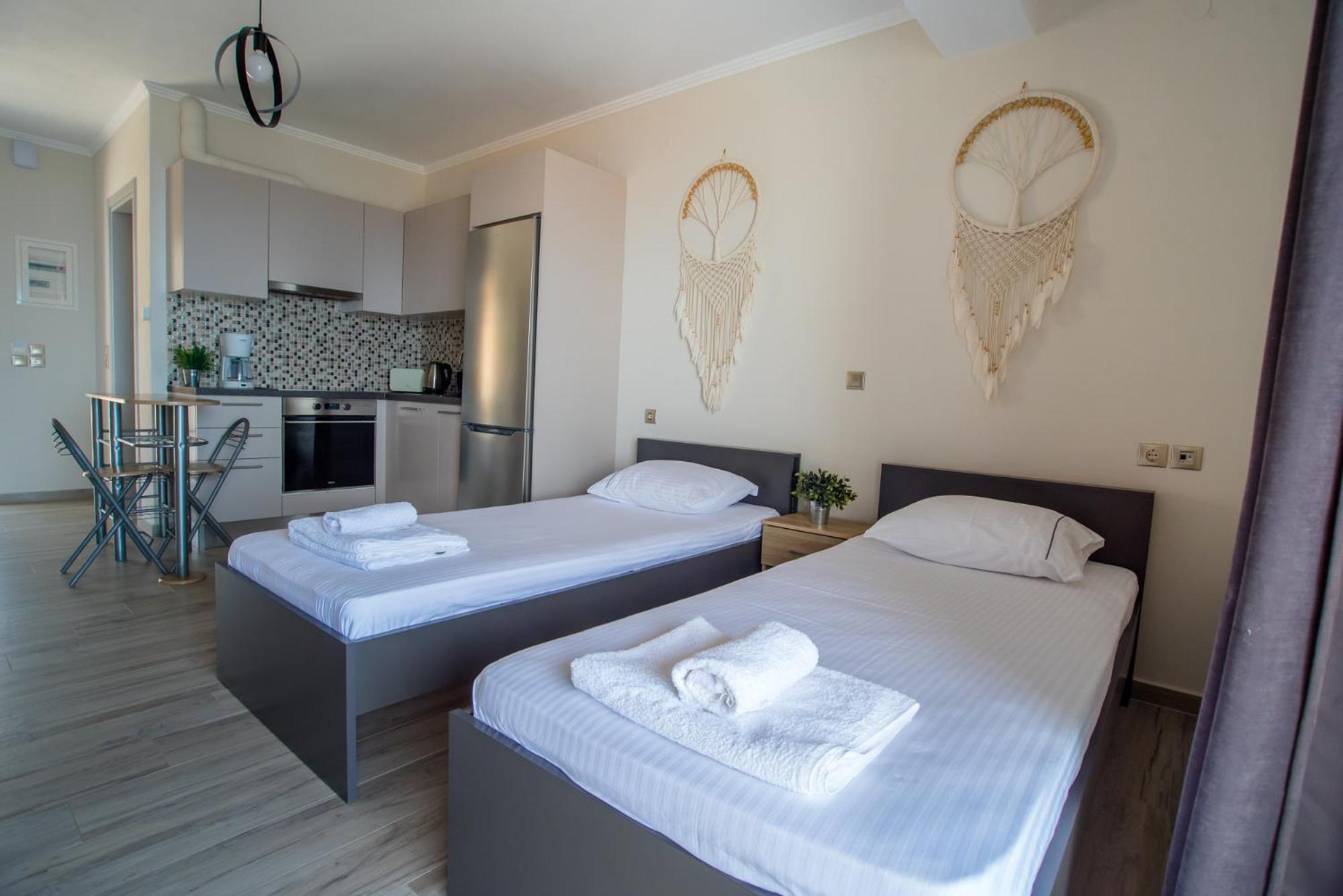 Nirvana Homes Vlachata Esterno foto