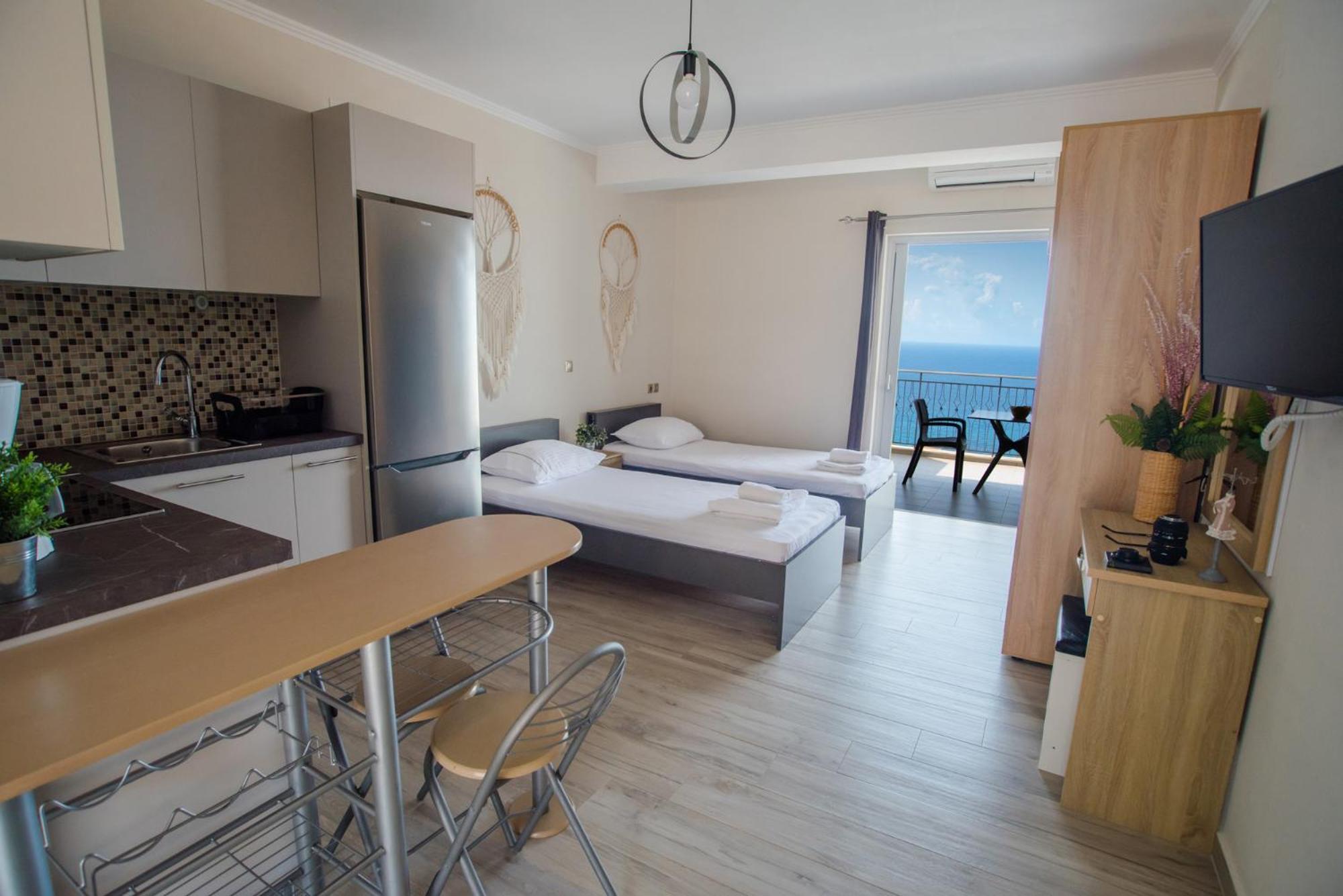 Nirvana Homes Vlachata Esterno foto