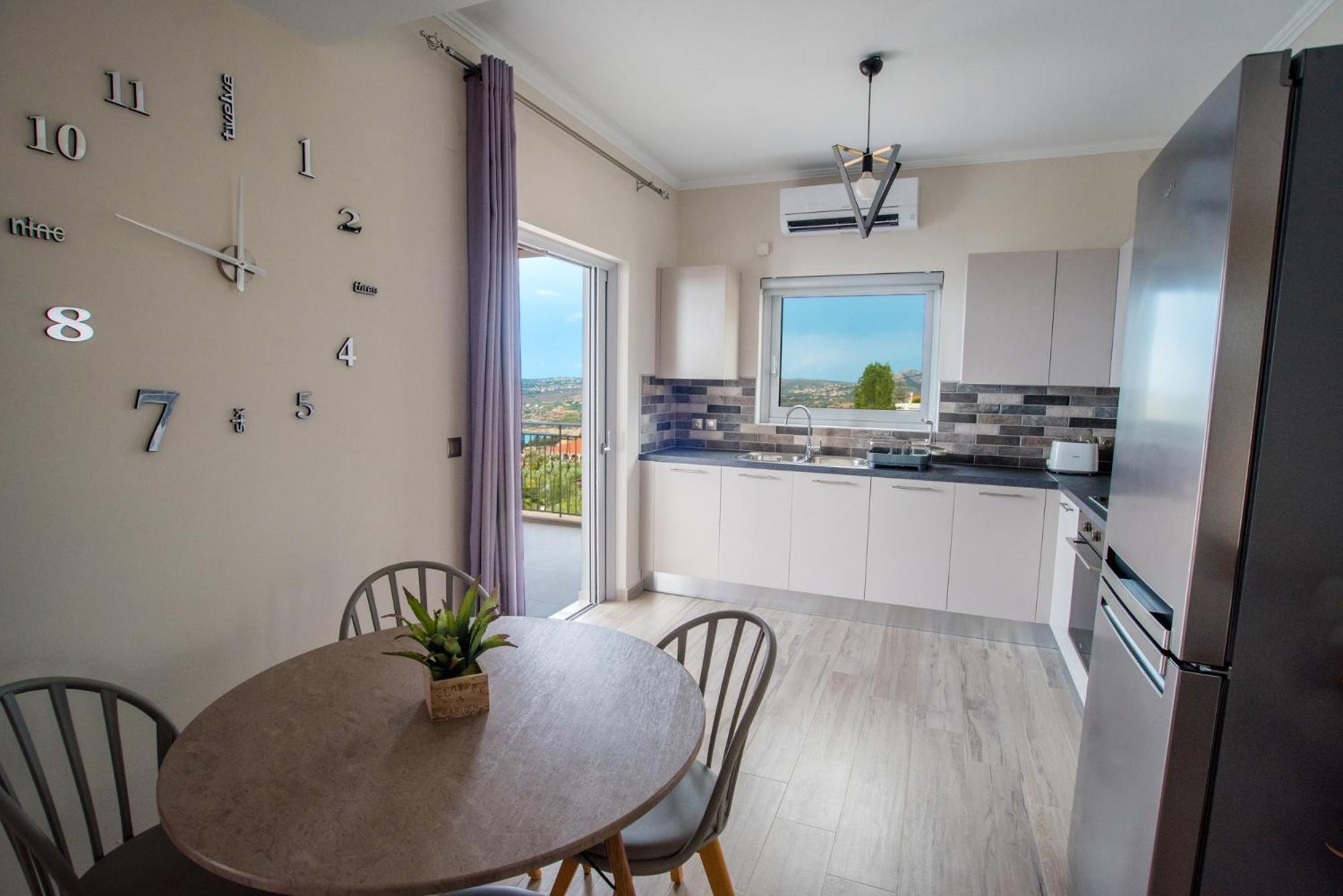 Nirvana Homes Vlachata Esterno foto